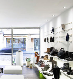 Iluminazione negozio scarpe
