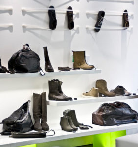 Illuminazione negozio scarpe