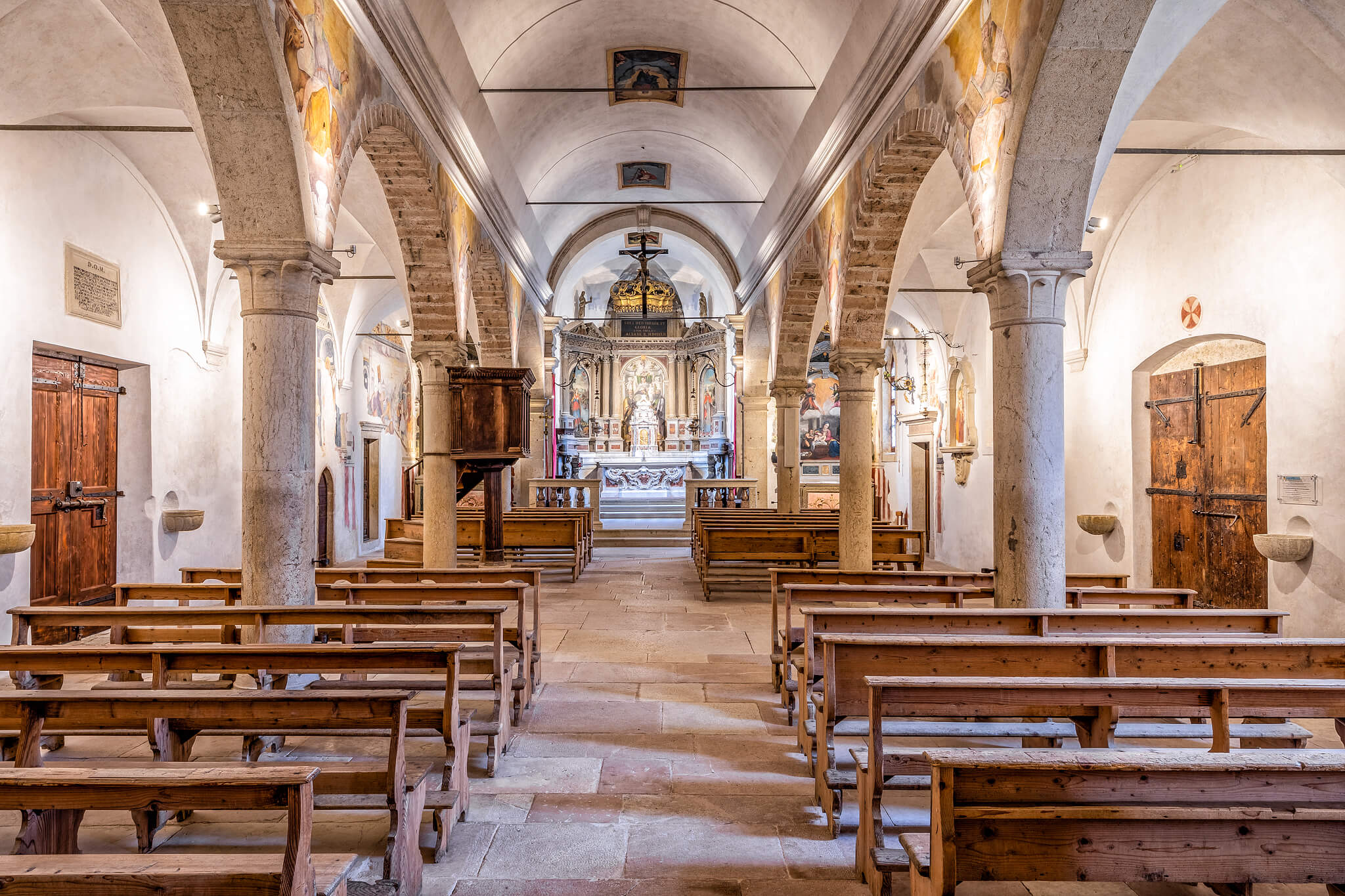 Chiesa di San Pietro Aposto Illuminazione Brillamenti®